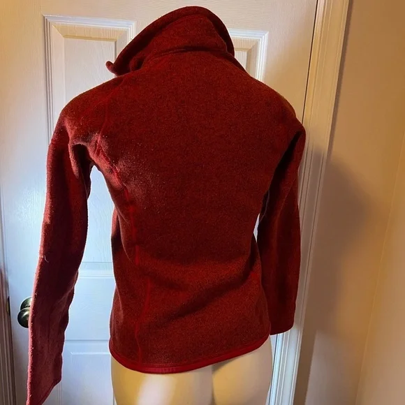 Patagonia red 1/4 zip pullover sweatshirt - Picture 5 of 5